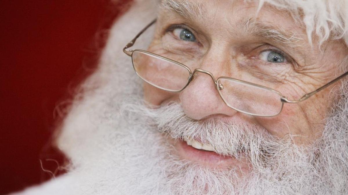 Santa Claus will start his Treasure Valley engagement at the Boise Towne Square on Nov. 14
