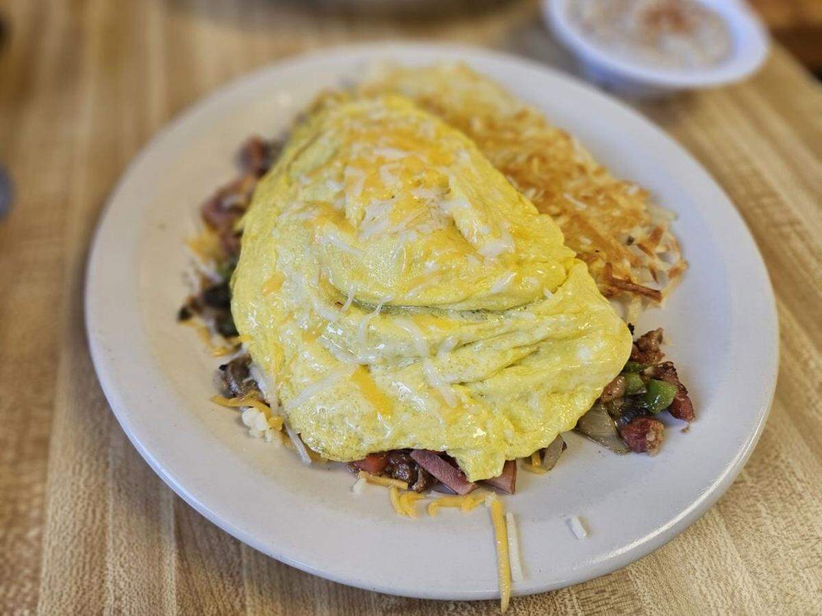 Breakfast food is the big draw at The Chef’s Hut, which is open 7 a.m. to 2 p.m. seven days a week.