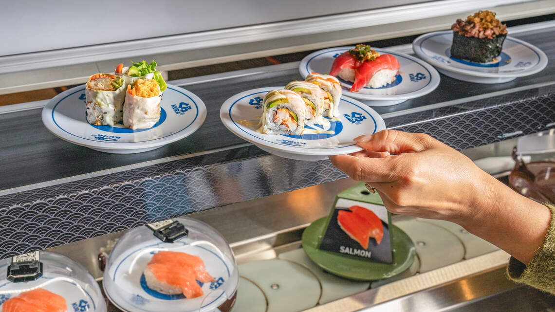 This new Meridian restaurant will serve food on conveyor belts. Robots bring drinks