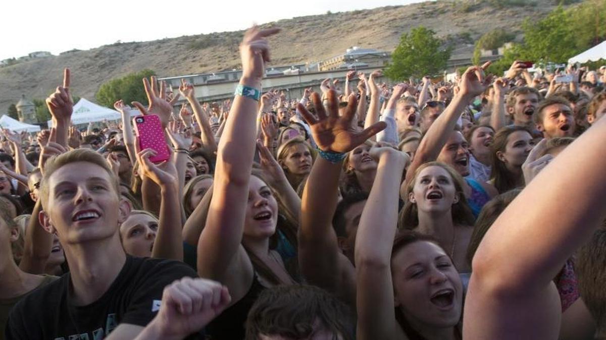 May is only four months away! Local outdoor venues such as the Idaho Botanical Garden’s popular Outlaw Field already are penciling in possible dates for specific performers in 2016.
