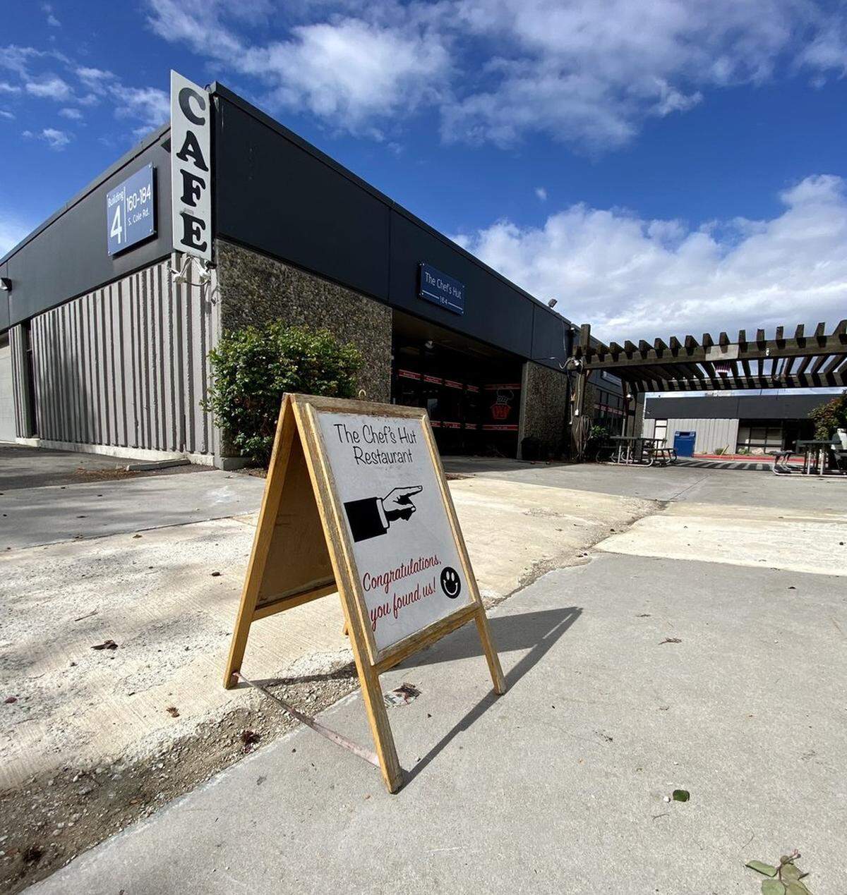 The Chef’s Hut plans to serve customers in Franklin Business Park for a few more months before moving to a more visible location.