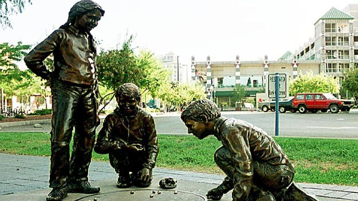 A photograph of “Keepsies” in The Grove Plaza in 1998.