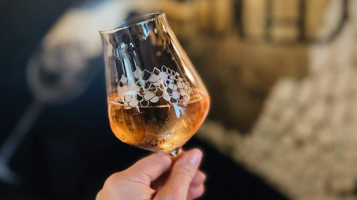 ‘Grateful for all the memories,’ this wine tasting room is closing in Garden City