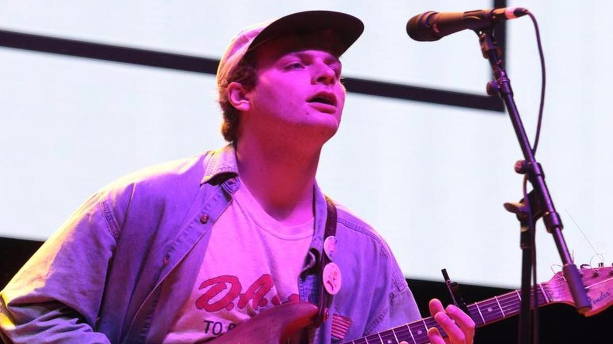Quirky Canadian singer-songwriter Mac DeMarco will perform at the Crest Theatre in August.
