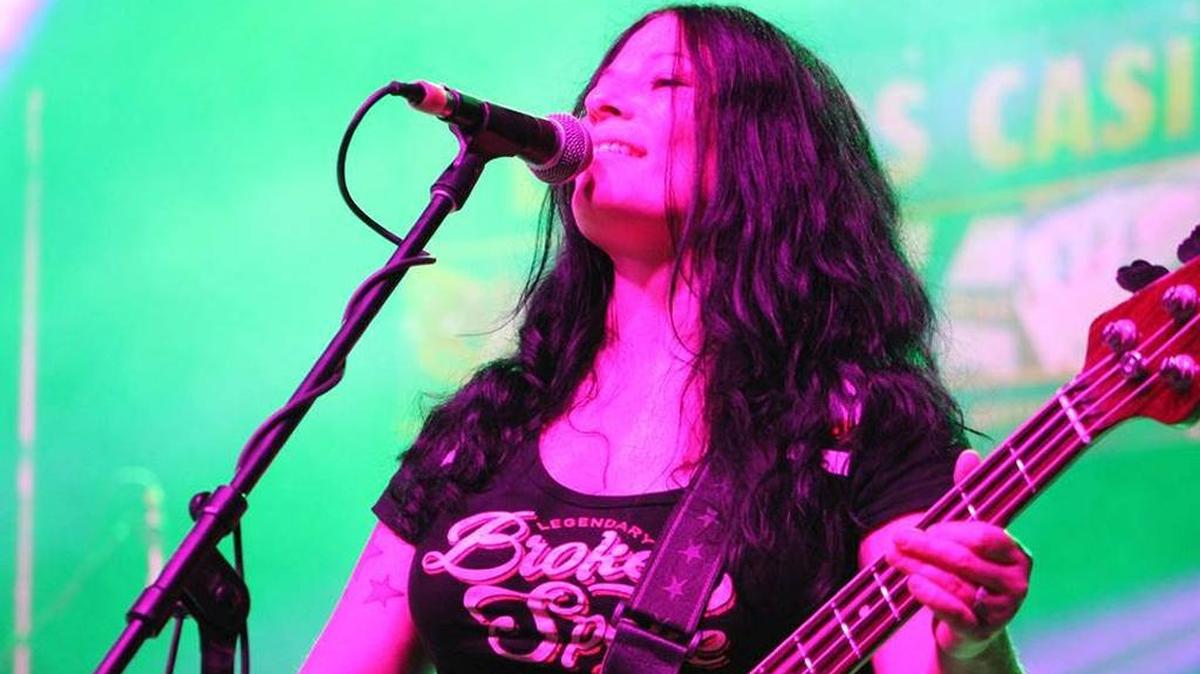 These girls got rhythm: AC/DC tribute band Hell’s Belles will crank up the amps Saturday night at the Knitting Factory.