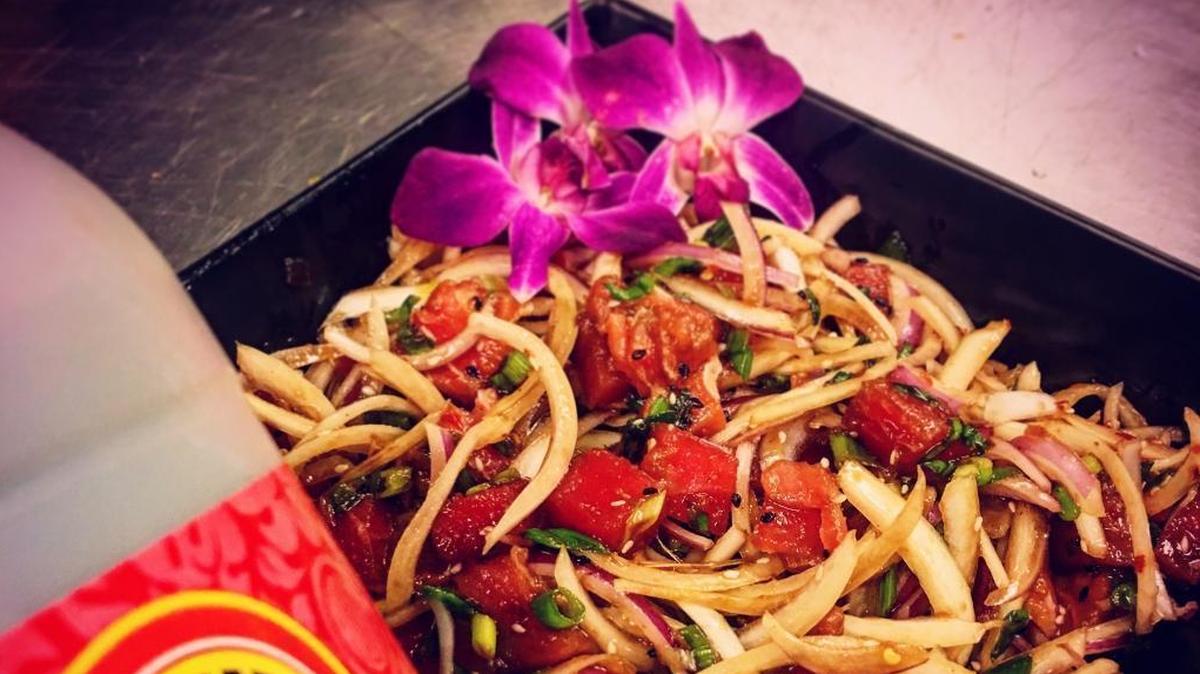 Like it raw? Dig into the Kanak Attack poke bowl.