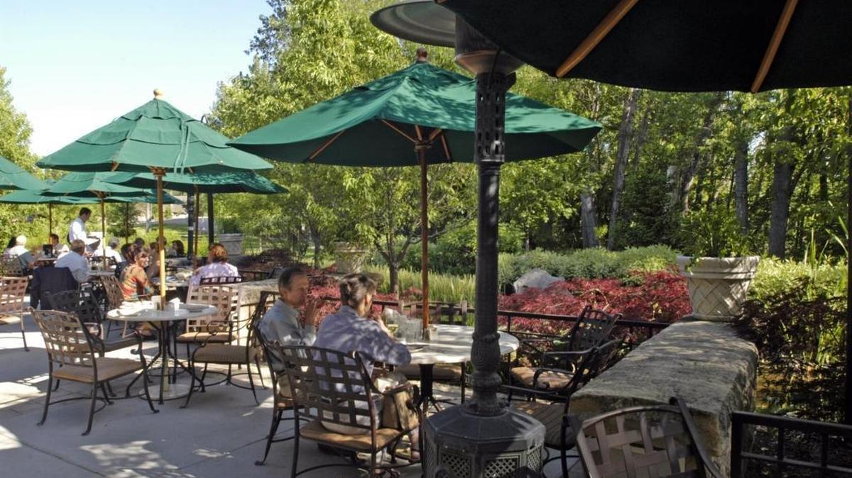 Cottonwood Grille has a patio made for romance.