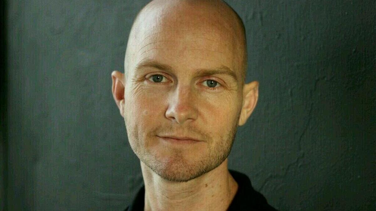 Comedian Sean Rouse, known for his profane and tasteless humor, will headline at Liquid Laughs Nov. 11-13.