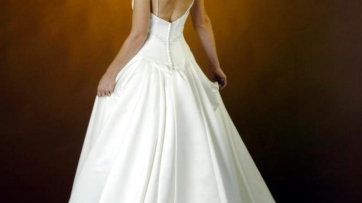Find your perfect gown at one of the Valley’s wedding shows in January.