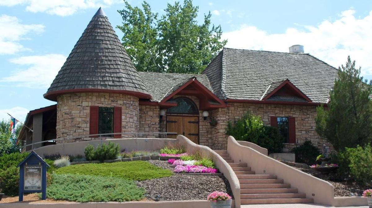 Crossings Winery in Glenns Ferry hosts many wine events throughout the year.