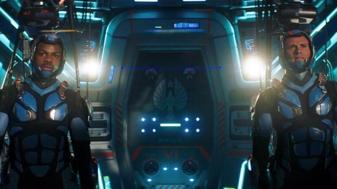 ‘Pacific Rim Uprising’ is cheer-at-the-screen fun
