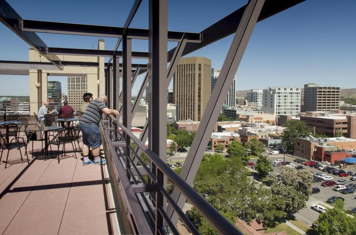 Zee’s Rooftop, the penthouse cafe atop C.W. Moore Plaza, provided an unrivaled vista of downtown Boise.