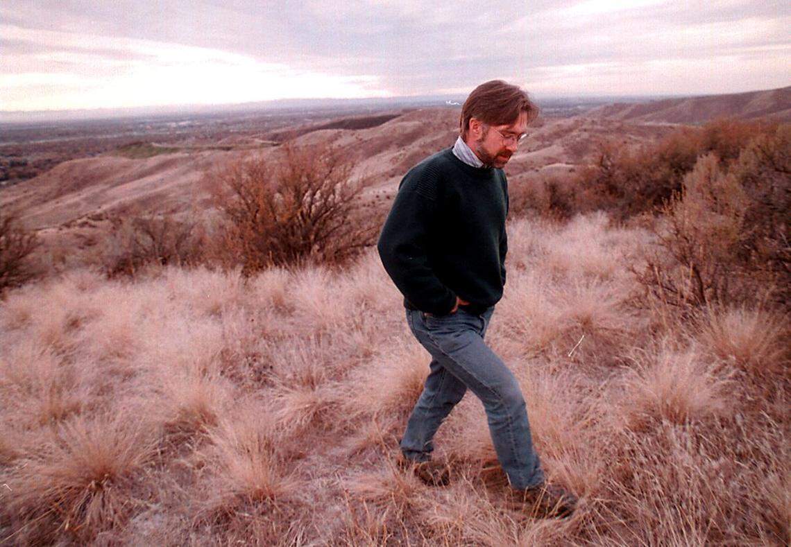 Rick Johnson, director of the Idaho Conservation League, walks in the Foothills in this 1998 Statesman file photo. Johnson plans to retire from ICL in June. He’ll be one of several prominent outdoors leaders to do so in recent months.