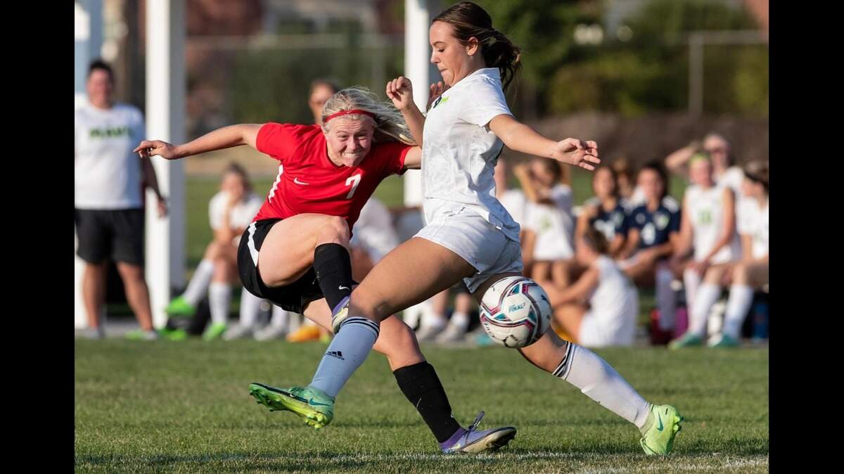 Boise High junior Sammy Smith, left, will play for the U.S. national team at the U-17 Women’s World Cup next month in India.