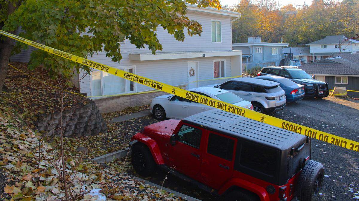 Police investigation includes search for combat-style knife in killing of U of I students