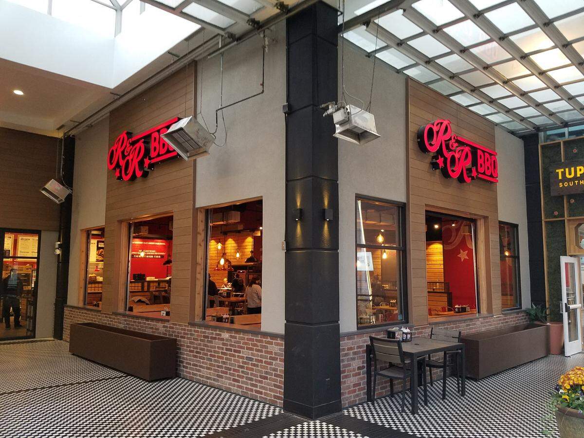 R&R BBQ is located in a second-floor corner spot that was the longtime home of Shige Japanese Steakhouse (and more recently, Ramen Sho).
