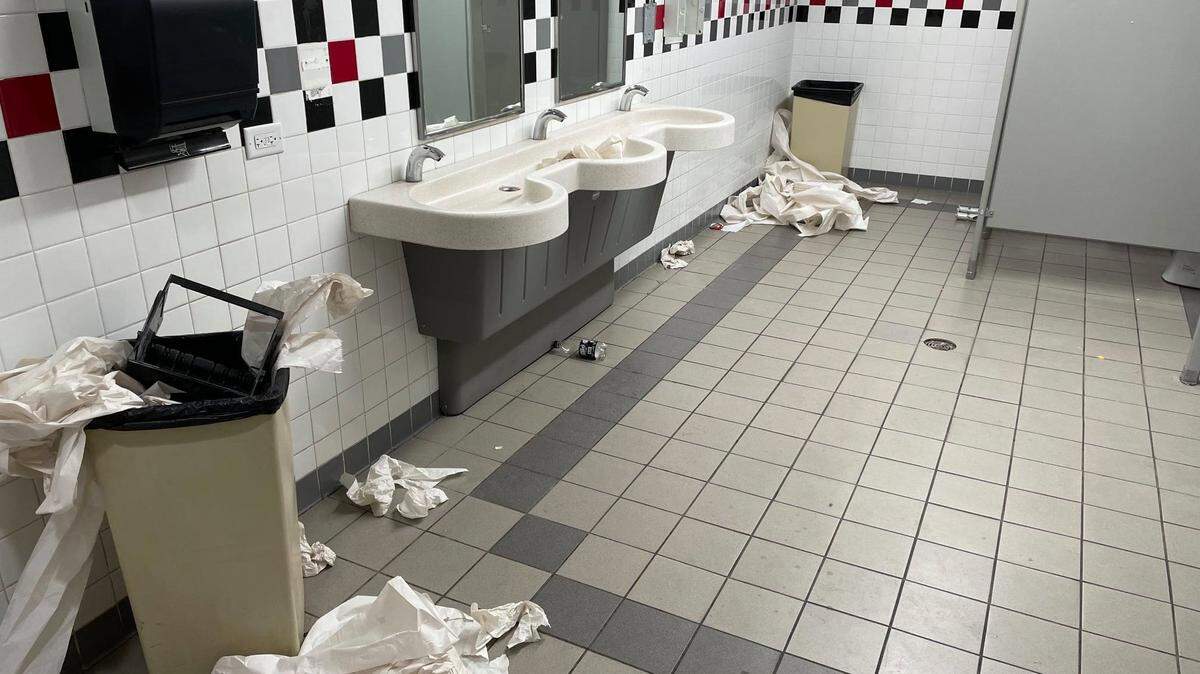 A bathroom at Highland High School in Pocatello, Idaho was recently vandalized. A viral TikTok trend has encouraged students to wreck school property.