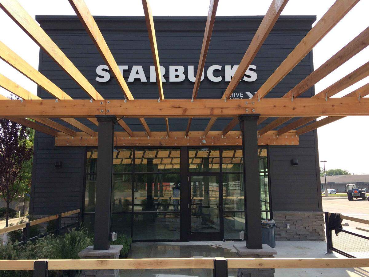A pergola reaches toward State Street from this new Starbucks, which will replace one closed at State and Veterans Memorial Parkway when the Ada County Highway District began to rebuild that intersection. This Starbucks is one mile northwest of the old one.