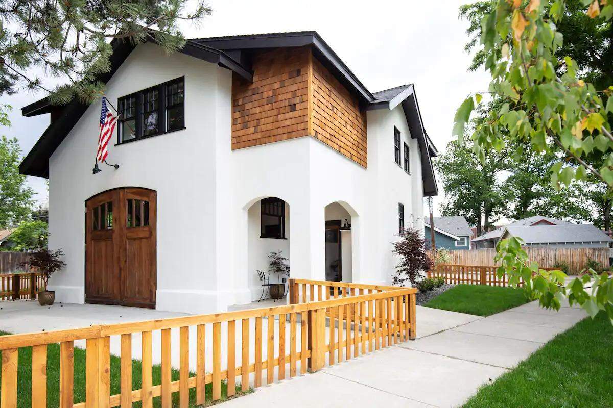 The Firehouse Airbnb was built out of the former Fire Station 3 building in Boise.