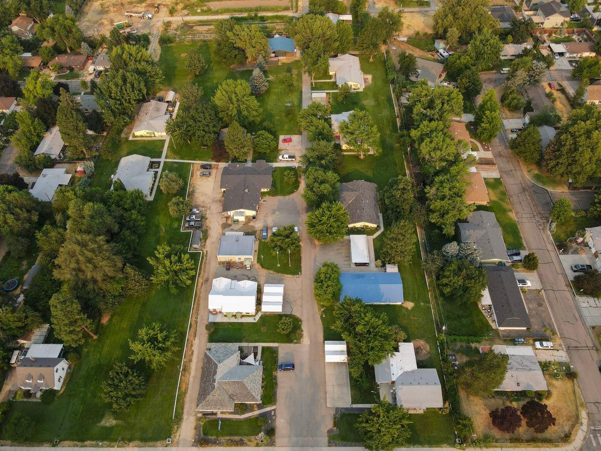 Several residents of the retirement community are opposed to the project. They are concerned about safety, traffic increase and parking spaces.