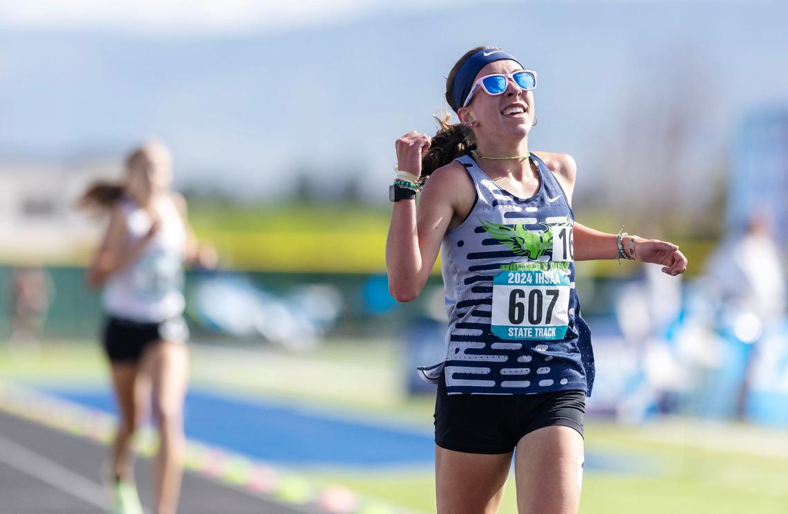 Rilyn Stevens of Mountain View set a classification record with her win in the 5A girls 3,200 meters in 10:25.51.