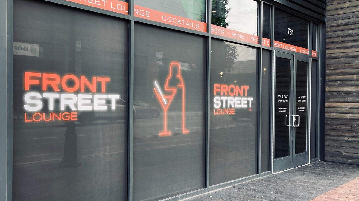 Front Street Lounge is serving drinks two evenings a week in the BoDo district.