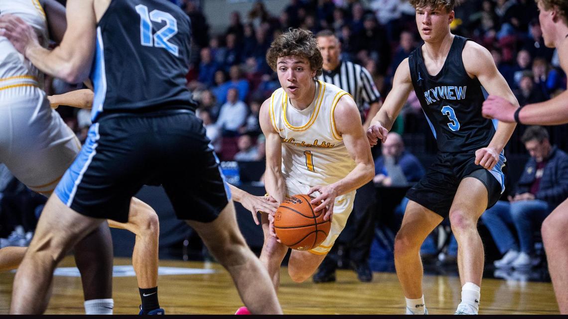 Bishop Kelly’s Cooper Cammann is among three returning starters for the Knights.