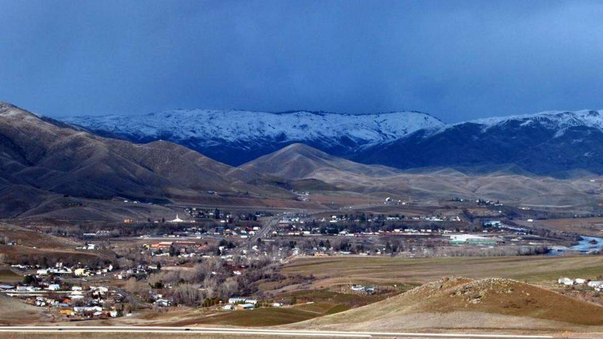 Horseshoe Bend in Boise County has a population of about 839, according to 2020 census data.