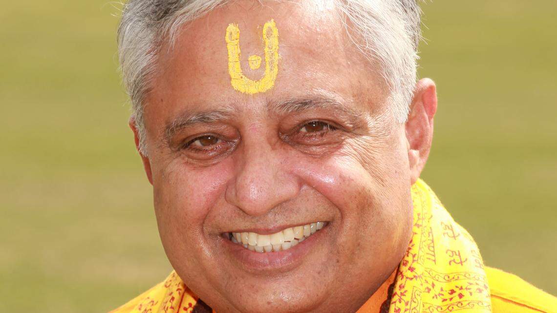 Meridian council meetings usually begin with a Christian prayer. Not this one