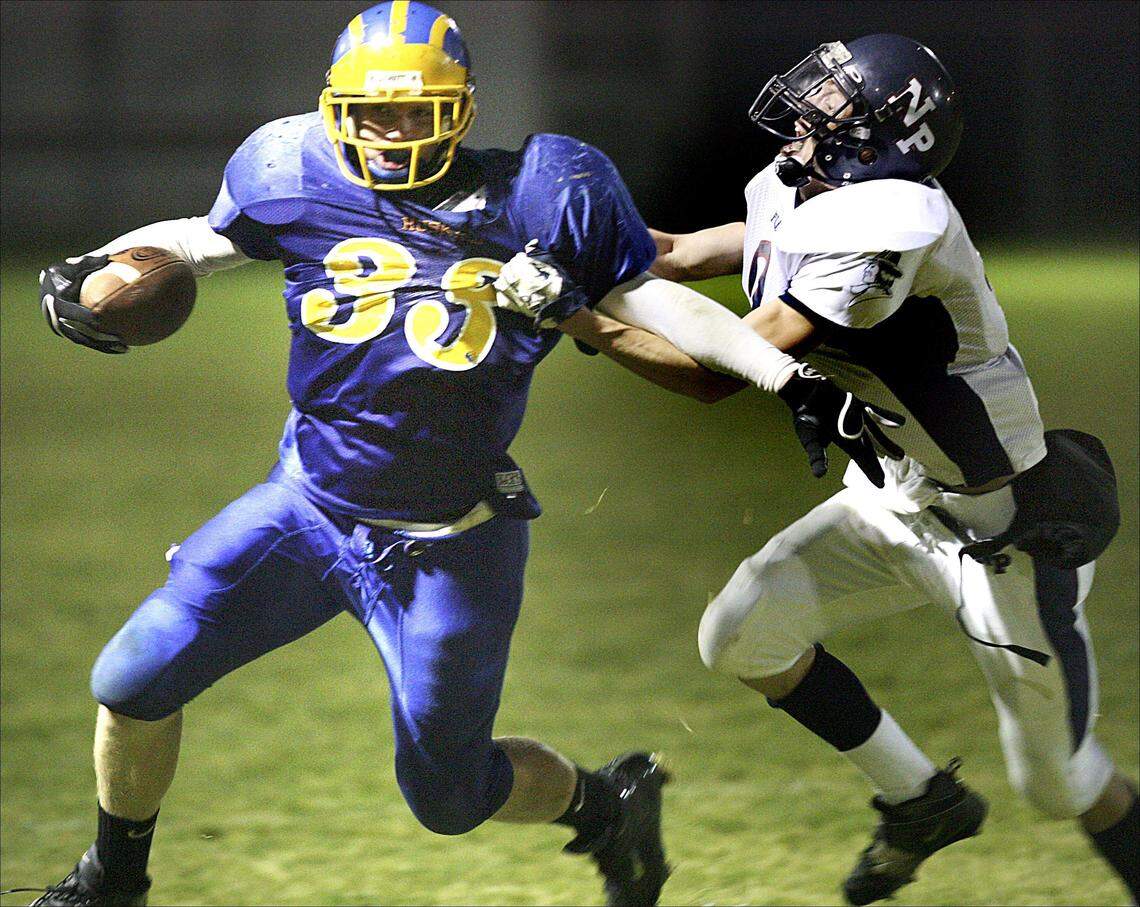 As a senior at Marsing, McClellin was the 2A WIC’s offensive and defensive player of the year. He also was elected to the 2A All-Idaho first team as a running back and a linebacker.