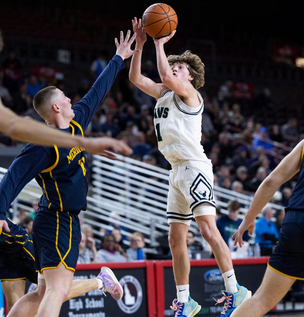 Former Mountain View guard Logan Haustveit transferred to Owyhee in the offseason.