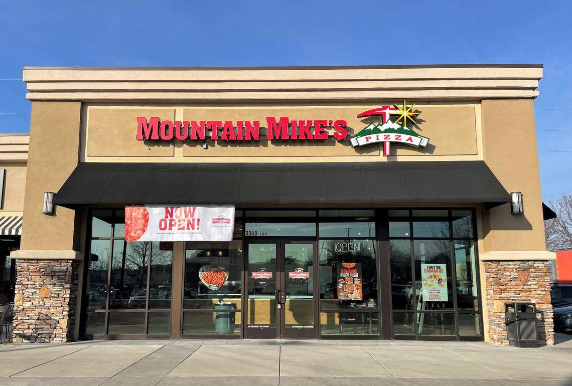 Mountain Mike’s Pizza recently opened in the former Rumbi Island Grill space in Meridian.
