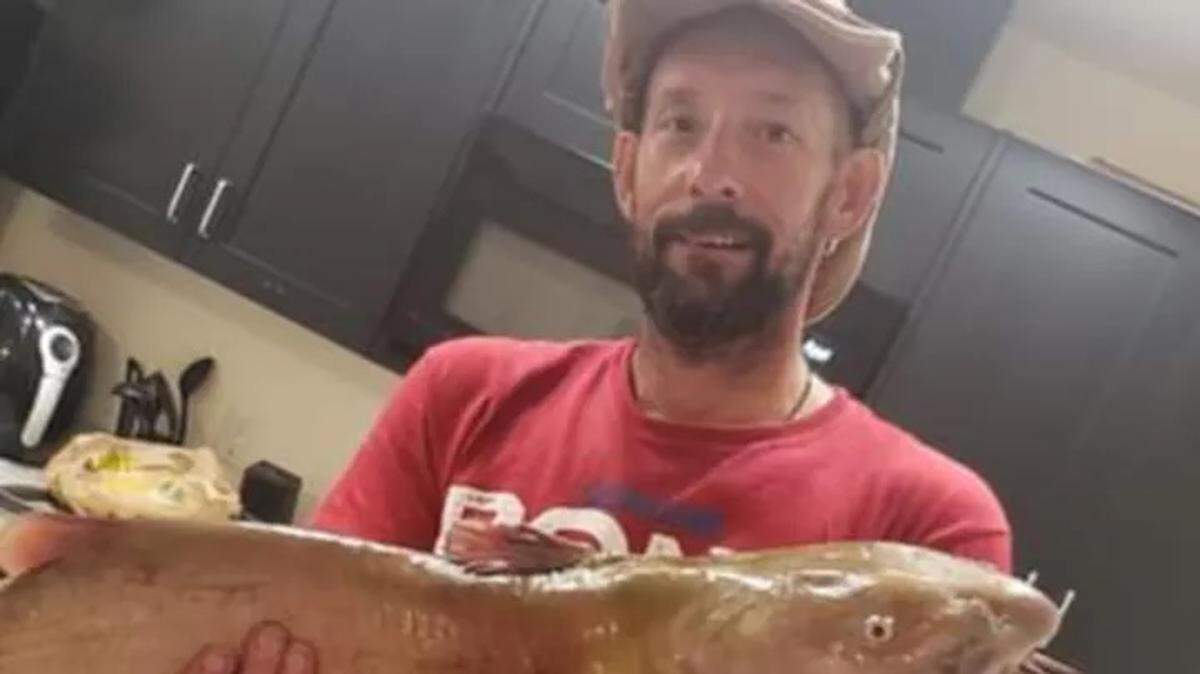Dustin Hanson died over the weekend after a sand avalanche buried him in a 6-foot hole at Samoa Power Pole Beach in northern California on Wednesday, according to a GoFundMe news release. 