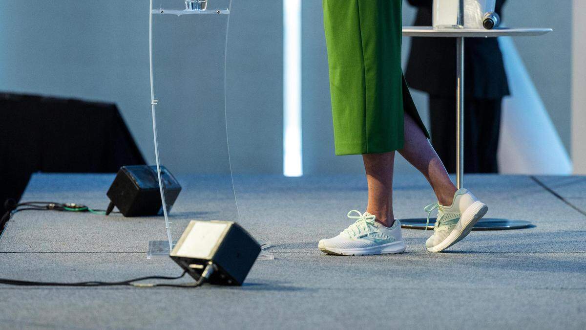 Going for comfort on stage, Boise Mayor Lauren McLean delivers her State of the City address Thursday at JUMP.