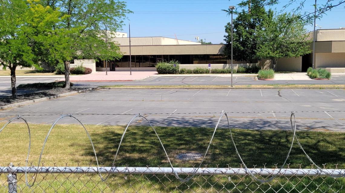 Gun manufacturer FM-Products has leased 26,750 square feet of industrial space at 9700 W. Bethel Court, off West Franklin Road.