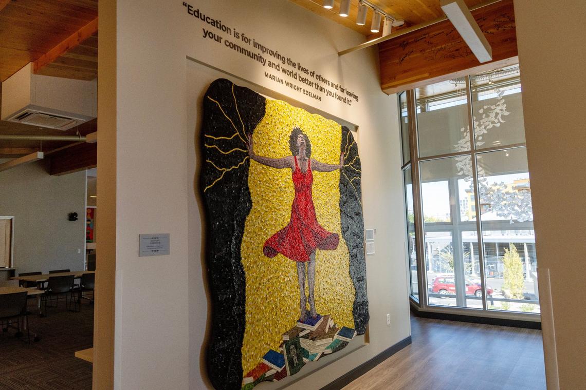 This mosaic is called “Hope’s Defiance,” by artist Reham Aarti.