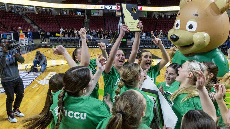 PHOTOS: 5A District Three girls basketball championship game