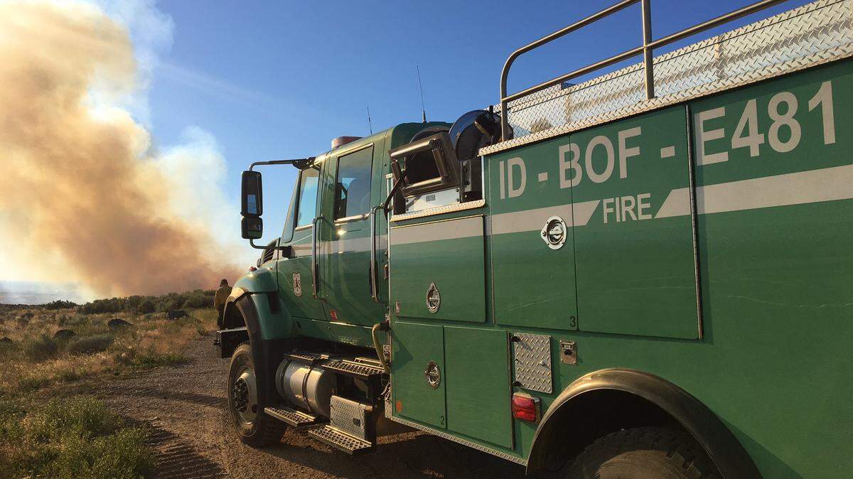 A Bureau of Land Management fire engine sits at a wildfire near Lucky Peak in 2020. A former Idaho BLM state director could be in the running to head the agency under President-elect Joe Biden.