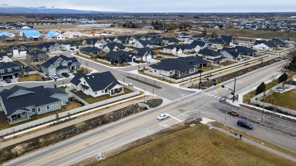 Traffic on North Pollard Lane in Star is the subject of controversy over a plan to build a new elementary school on the same property as Star Middle School.