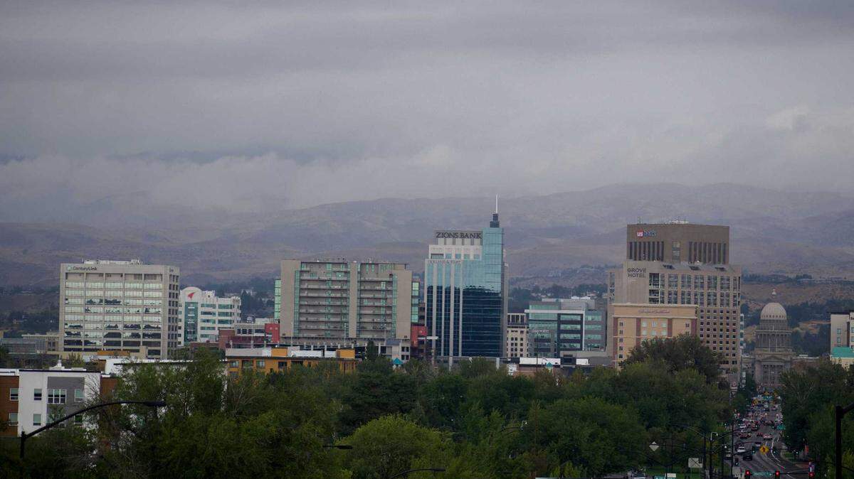 A low-pressure system was sending rain, thunderstorms and lightning toward the Boise area on Tuesday.