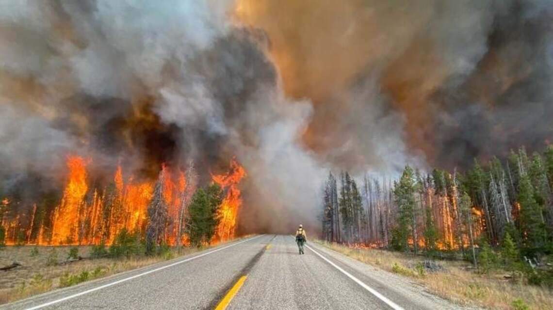 Pilot car will lead travelers through wildfire-caused road closure Idaho 21 near Stanley