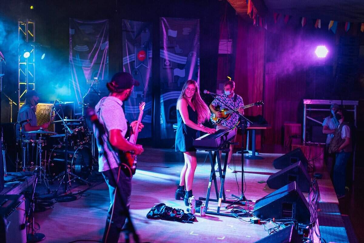 McKenna Esteb, center, performs at Treefort Music Fest in 2021.