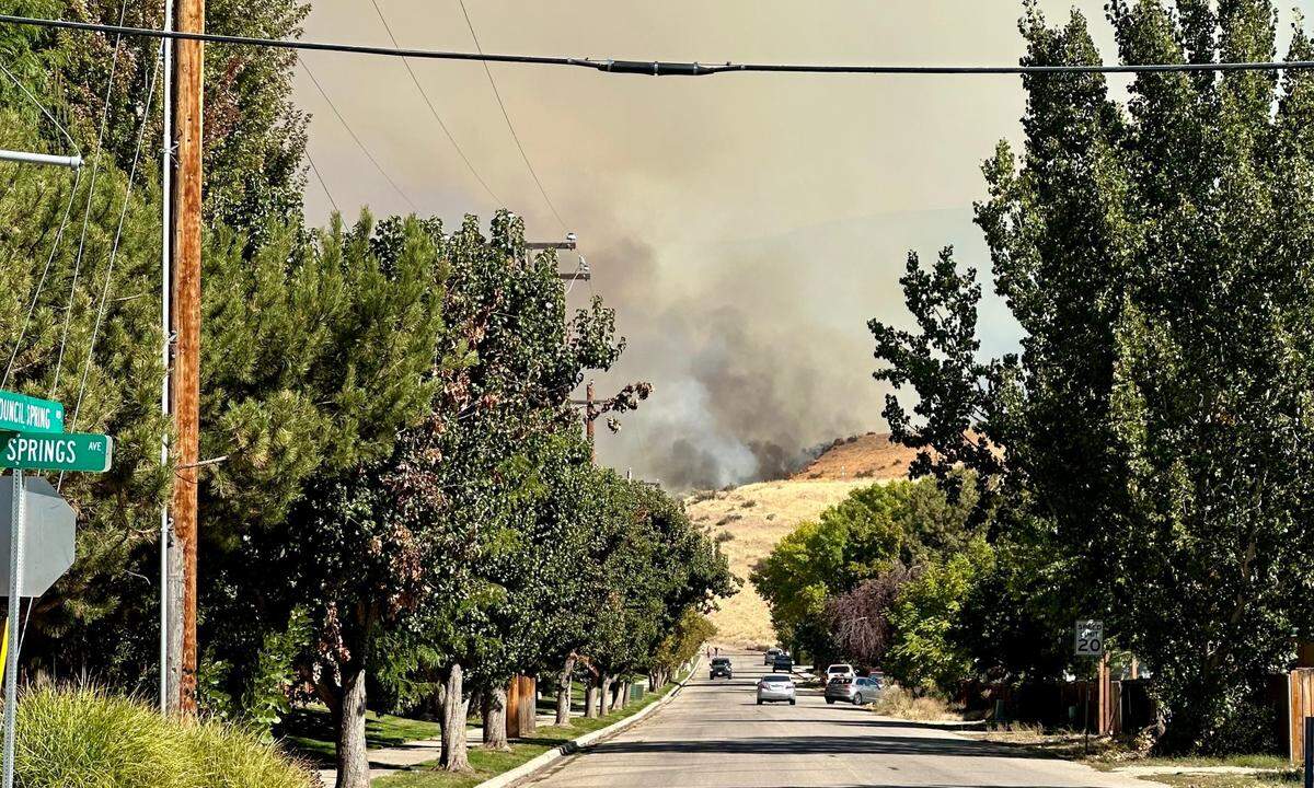 This view of Council Spring Road in East Boise from Warm Springs shows how close the Valley Fire was getting to subdivisions Friday afternoon.