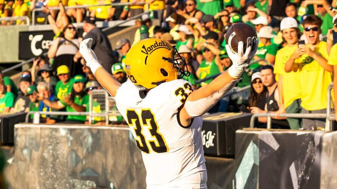 How leery of No. 3 Oregon should Boise State be? Maybe Idaho just provided an answer