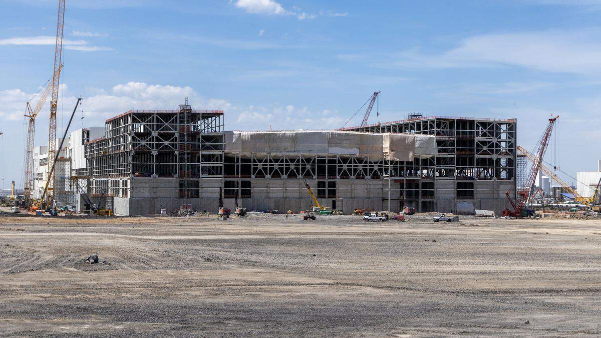 The new fab plant at Micron is taking shape with construction soon moving into the interior phase. On a tour of the site, the ground for a second fab plant was already groomed: both costing an estimated $50 billion, Tuesday, May 12, 2026.