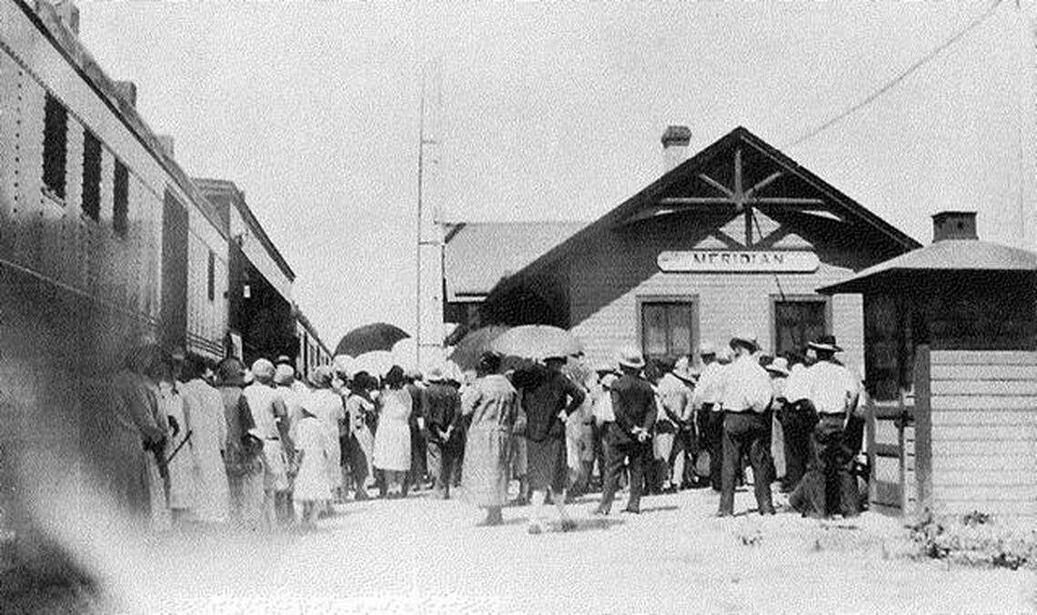 Meridian students dress in their Sunday best to board the Union Pacific train to Moscow during the 1930s.
