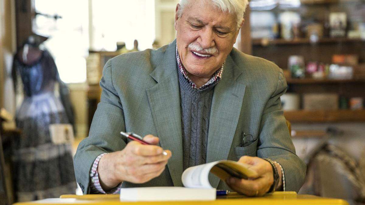 A five-term Idaho House member from Twin Falls and the editor and publisher of the Times-News for 23 years, Stephen Hartgen died Friday at age 77.