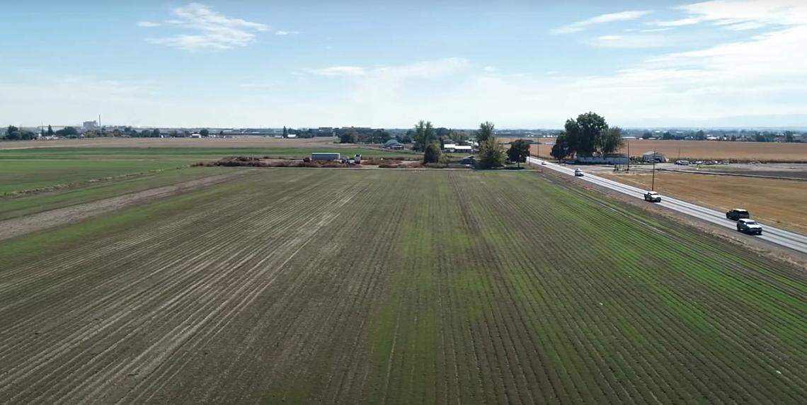 Boise’s Adler Industrial LLC plans to develop 194 acres of farmland at 17540 Midland Blvd. in north Nampa with 2.5 million square feet of industrial space in 16 buildings, beginning in 2022. The Nampa Development Corp., the city’s urban renewal agency, would provide infrastructure.