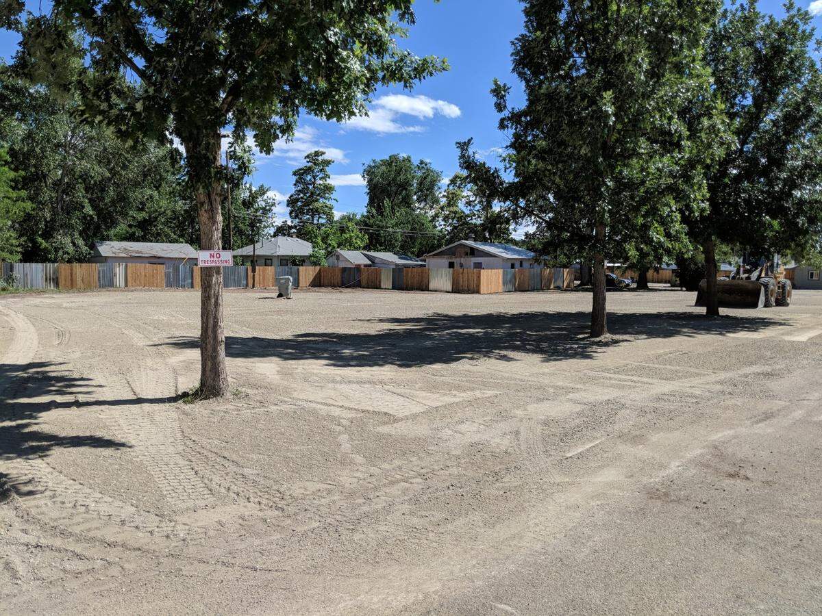 The new 34th Street Market is slated to feature food trucks, family-friendly games, a weekly farmers market — and beer and wine, co-owner Michael Slavin says. "It's almost like a beer garden," he says.