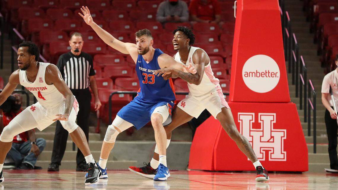 Mladen Armus totaled 11 points and six rebounds in 32 minutes of action in his first game for Boise State.